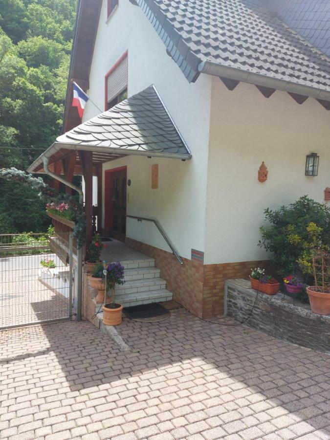 Pension Belzer Бопард Екстериор снимка